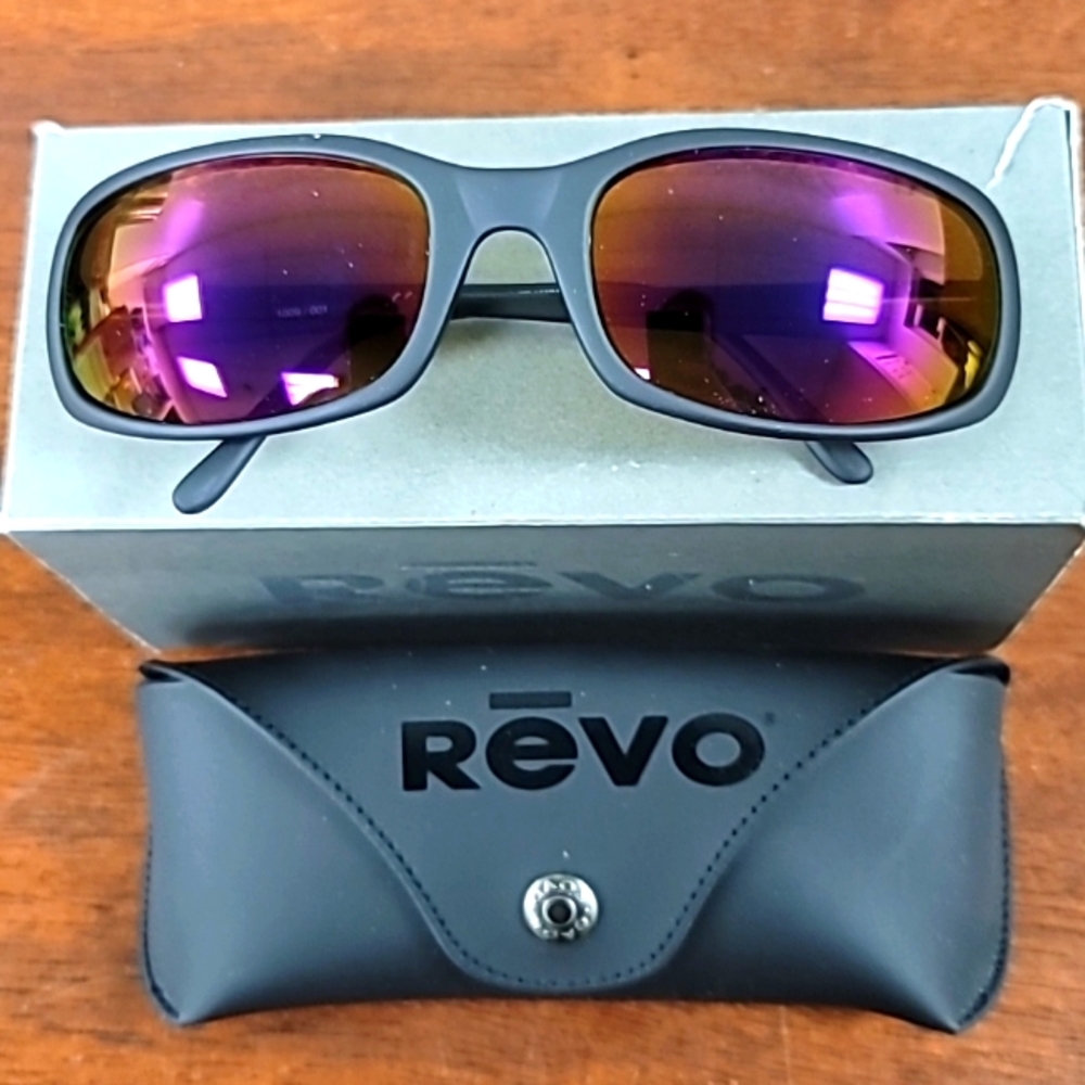 Revo 1009 001 Cool Wrap Purple Mirror Sunglasses New w/box papers Mint Ex